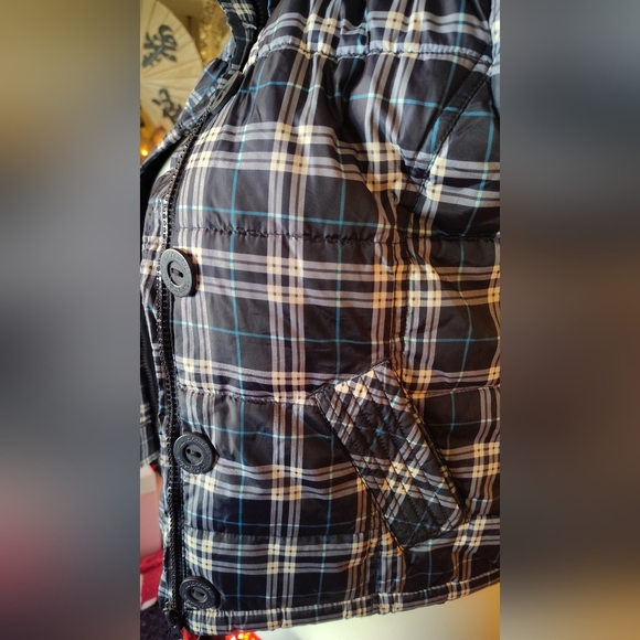 ❄️ Aeropostale NWT Plaid Puffer Vest — Size M ( Excellent Condition) - Picture 6 of 16